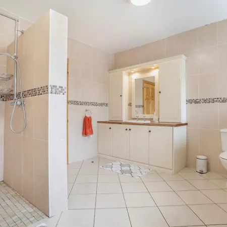 3 Bed In Gort Oc-i543